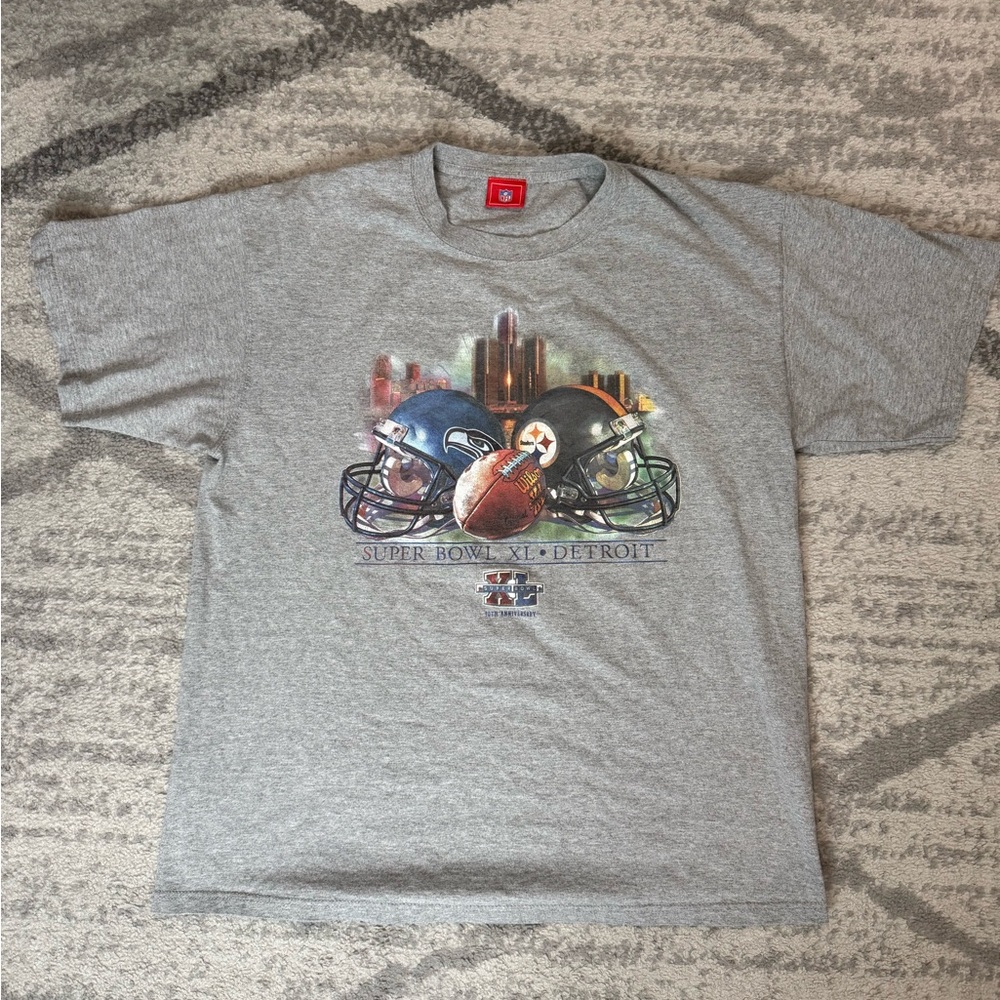 Super Bowl XL 40 Steelers vs Seahawks Medium T-Shirt Gray 2006 Graphic Detroit